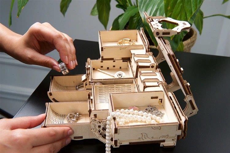Ugears Antique Box - 5