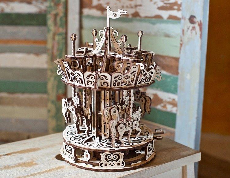 Ugears Carousel - 12