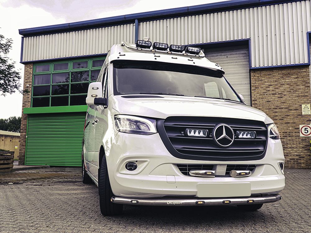Mercedes Sprinter 2018+ Grille Kit - Triple-R 750 | Beacon - 11