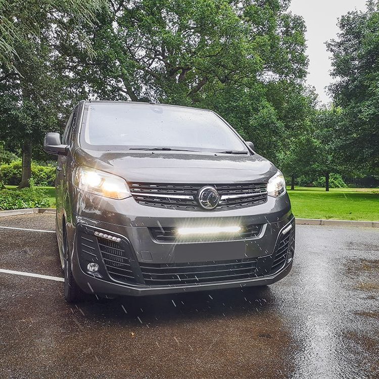 Opel Vivaro 2019+ Grille Kit - Linear 18 Elite I-LBA