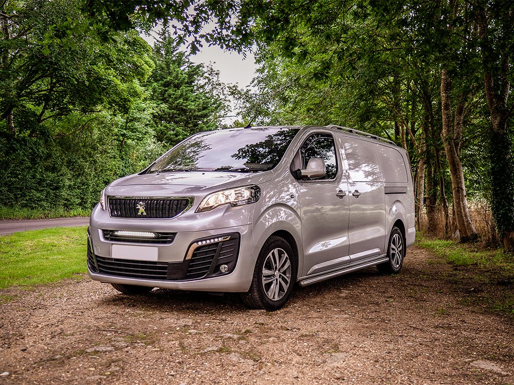 Peugeot Expert 2016-2023 Grille Kit - Linear 18 Elite I-LBA - 10