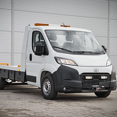 Toyota Proace Max 2023+ Grille Kit - Triple-R 750 | Beacon