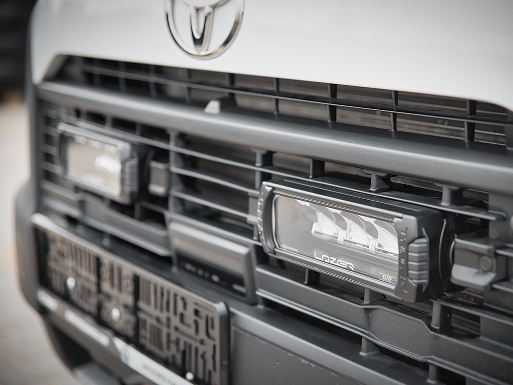 Toyota Proace Max 2023+ Grille Kit - Triple-R 750 - 2