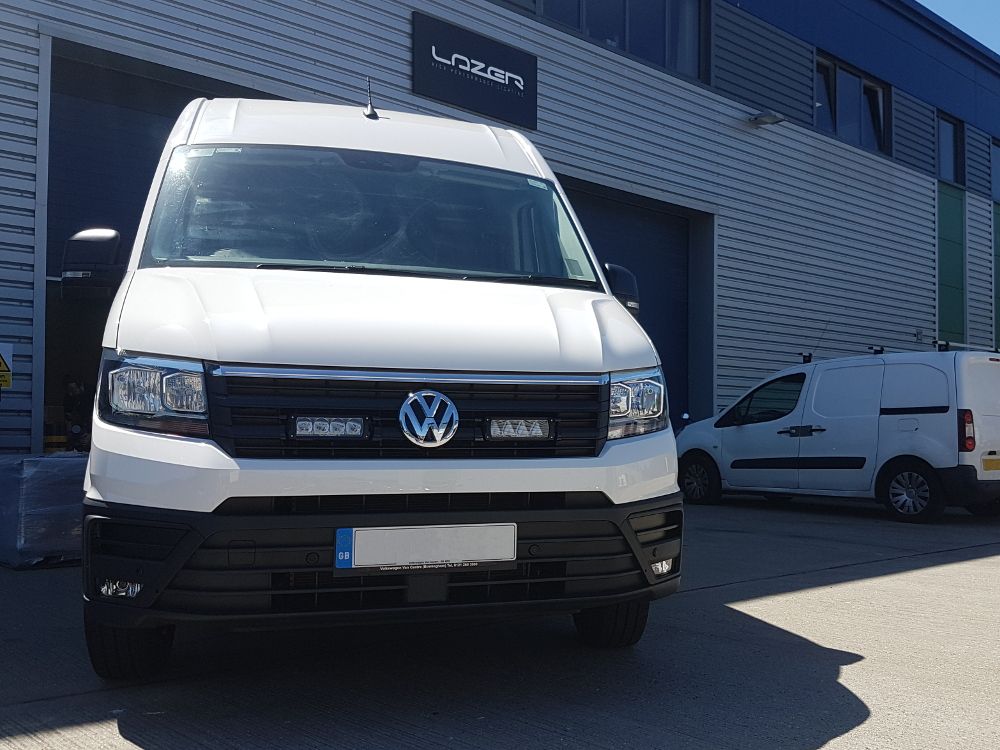VW Crafter 2017+ Grille Kit - Triple-R 750 | Advarselslys - 10
