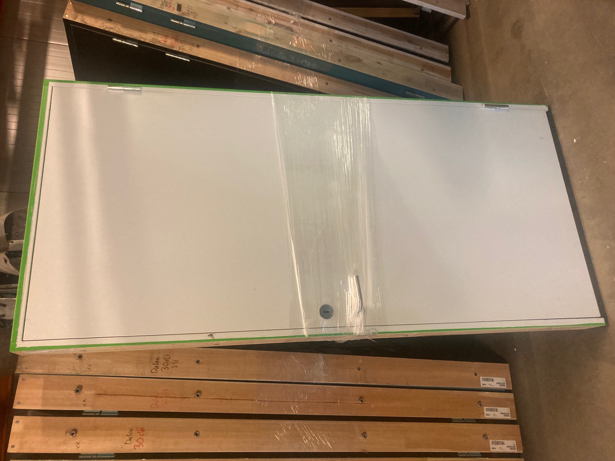 Innerdörr 10x21 HH 30db