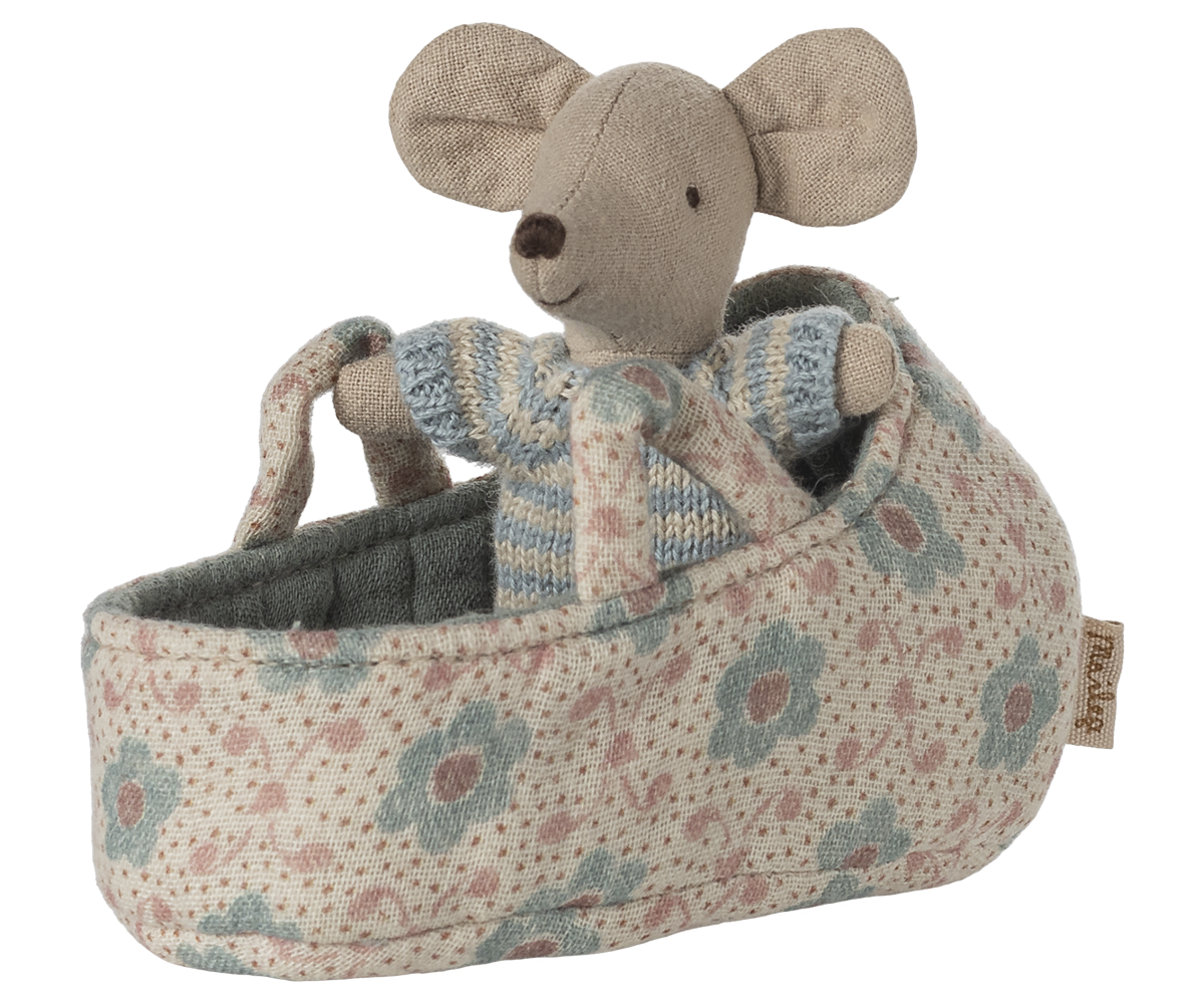 Maileg -  BABY MOUSE in a carry cot - Baby mouse