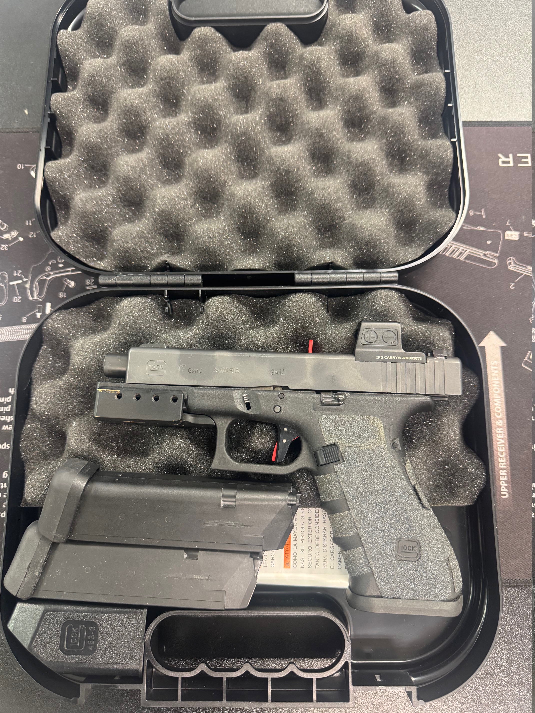 Glock 17 gen4 med Holosun Rödpunkt  (BEGAGNAD PRIS 10 000kr)