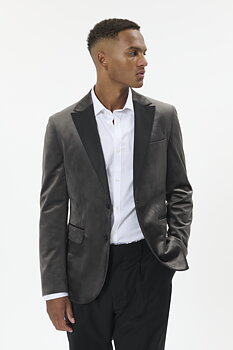 Matinique - George Velvet - Med. Grey