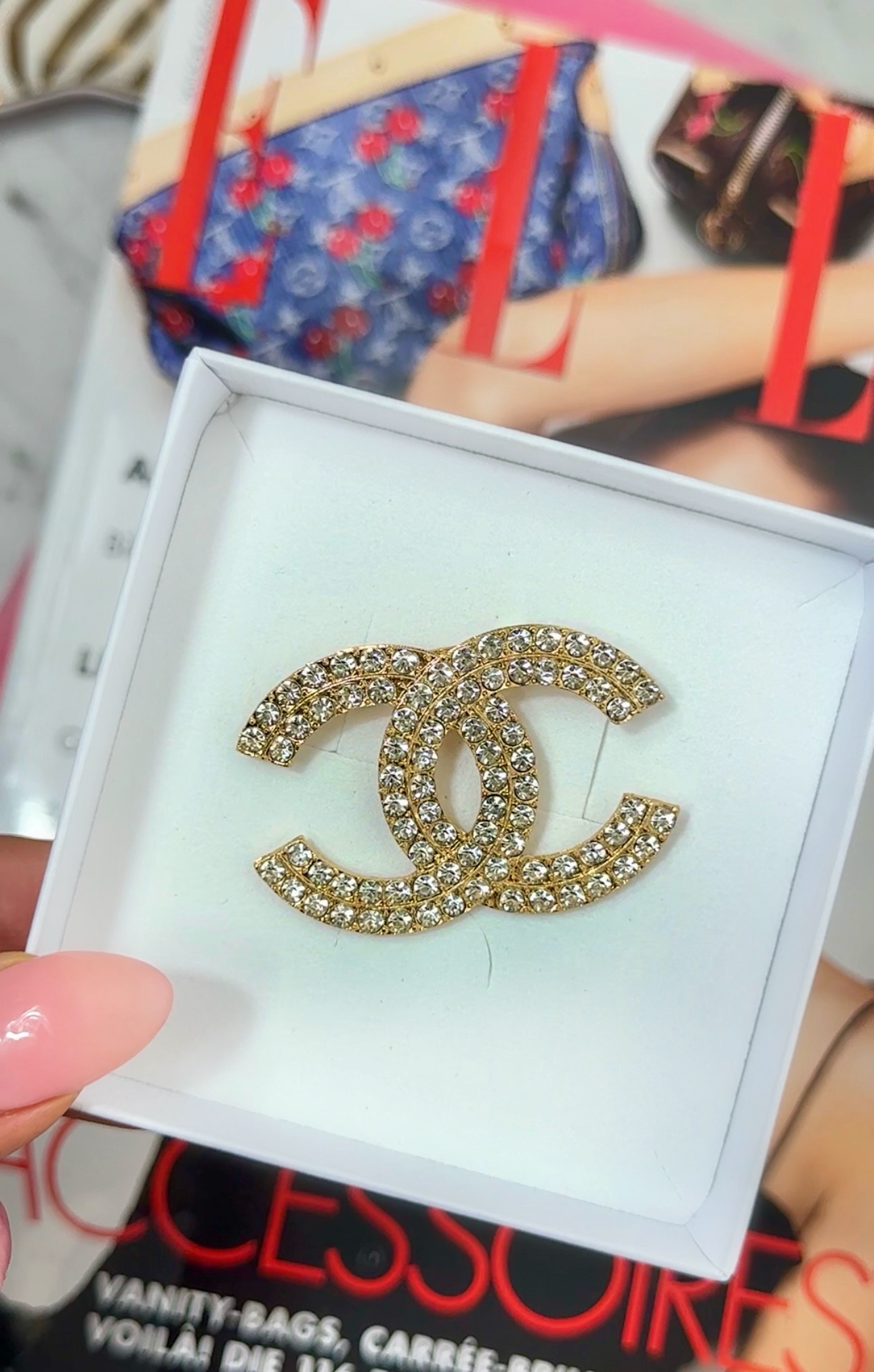 Brooch CC Designer Gold