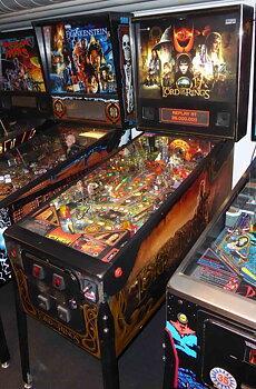 Pinball Machine -Lord of the Rings (Sold my indiviual)