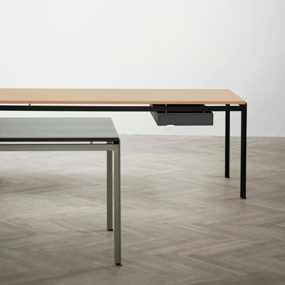 PK52A Student Desk - Carl Hansen & Søn - 2