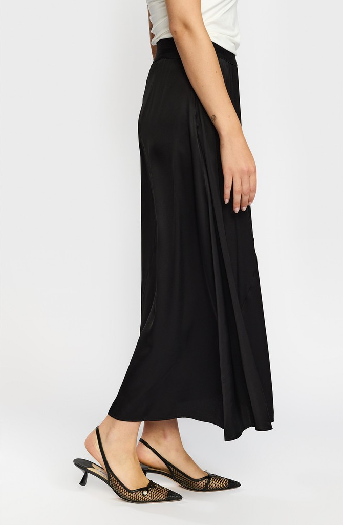 Carla Skirt - Black - 2-Biz
