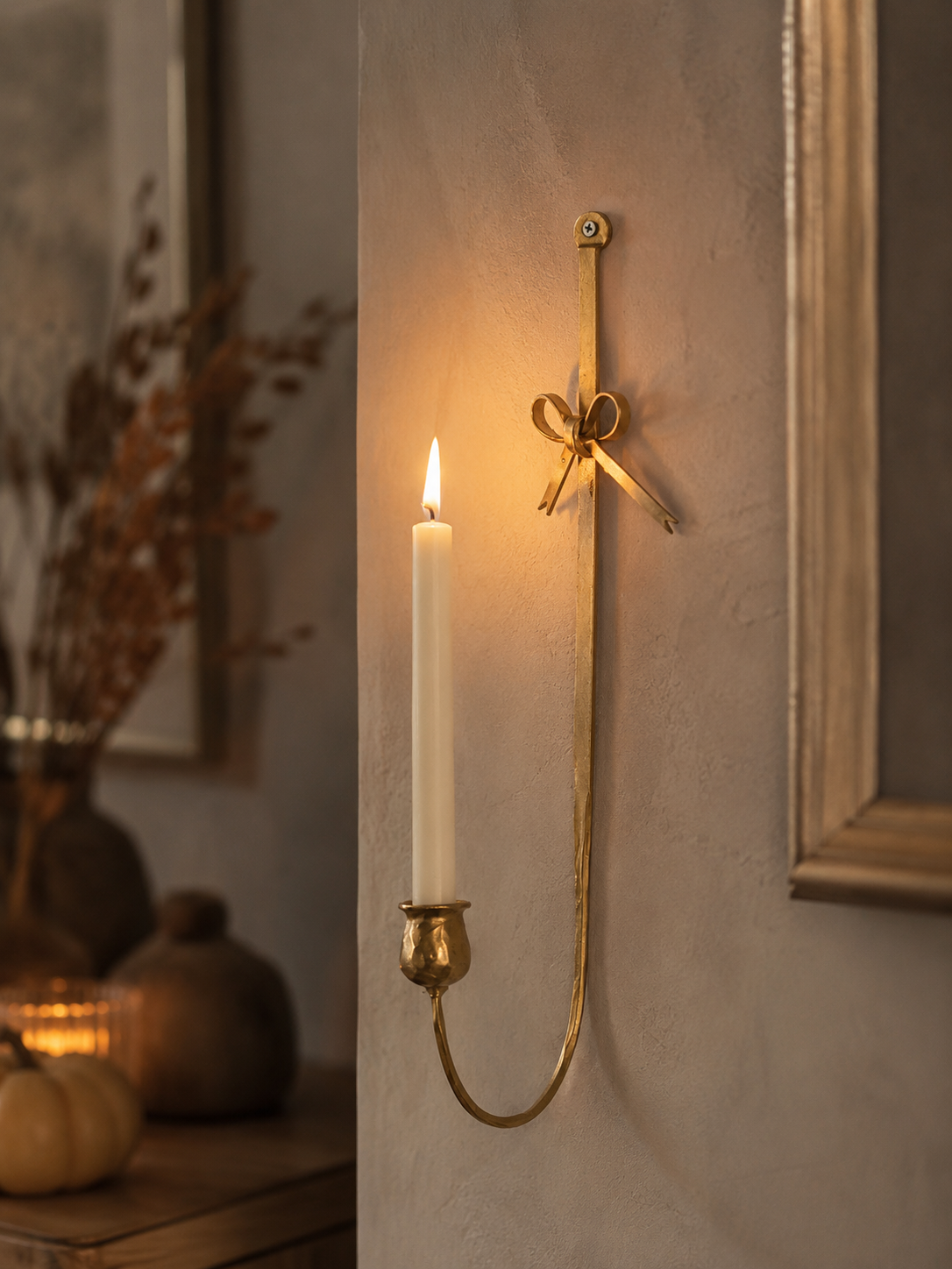 Väggljusstake med rosett - Lampett -Ljusstake - Antik mässing - 57 cm - 7