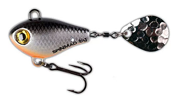Spinmad Jigmaster 8g is a compact and easy to cast spintail lure. Ideal for perch, asp and zander