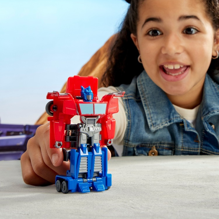Transformers Earthspark 1-Step Smash Changer Optimus Prime - 3
