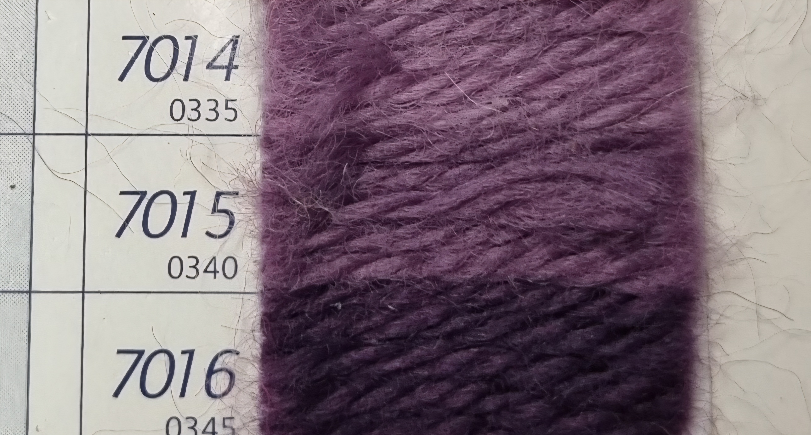 DMC Laine Colbert 486-70 serie - 32