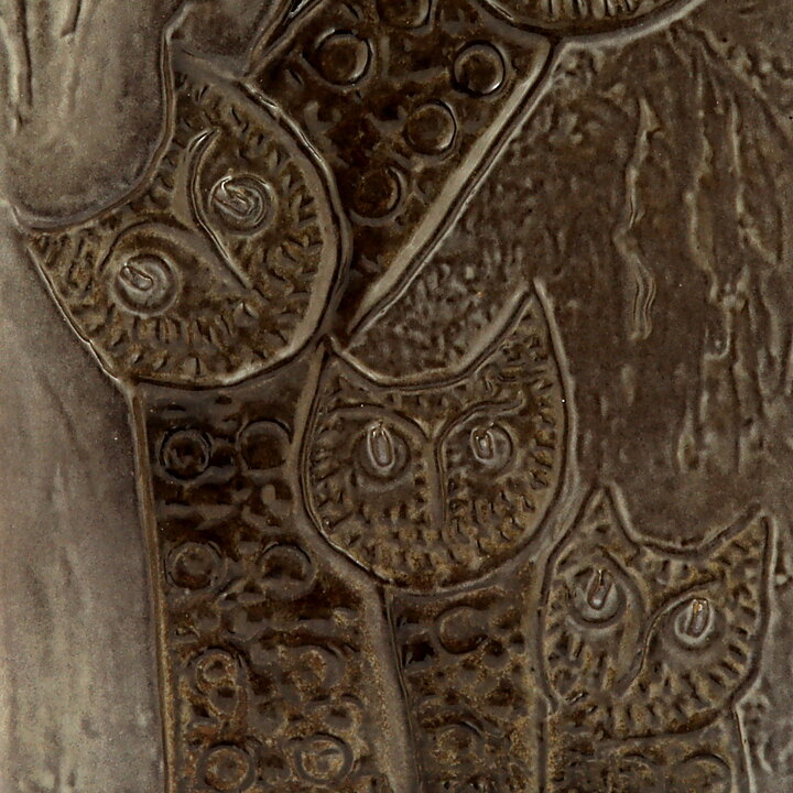 Ester Wallin (1970) Brown Wall Plaque with Owls Motif 33 cm