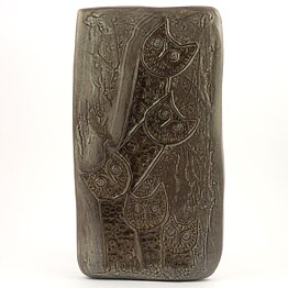 Ester Wallin (1970) Brown Wall Plaque with Owls Motif 33 cm