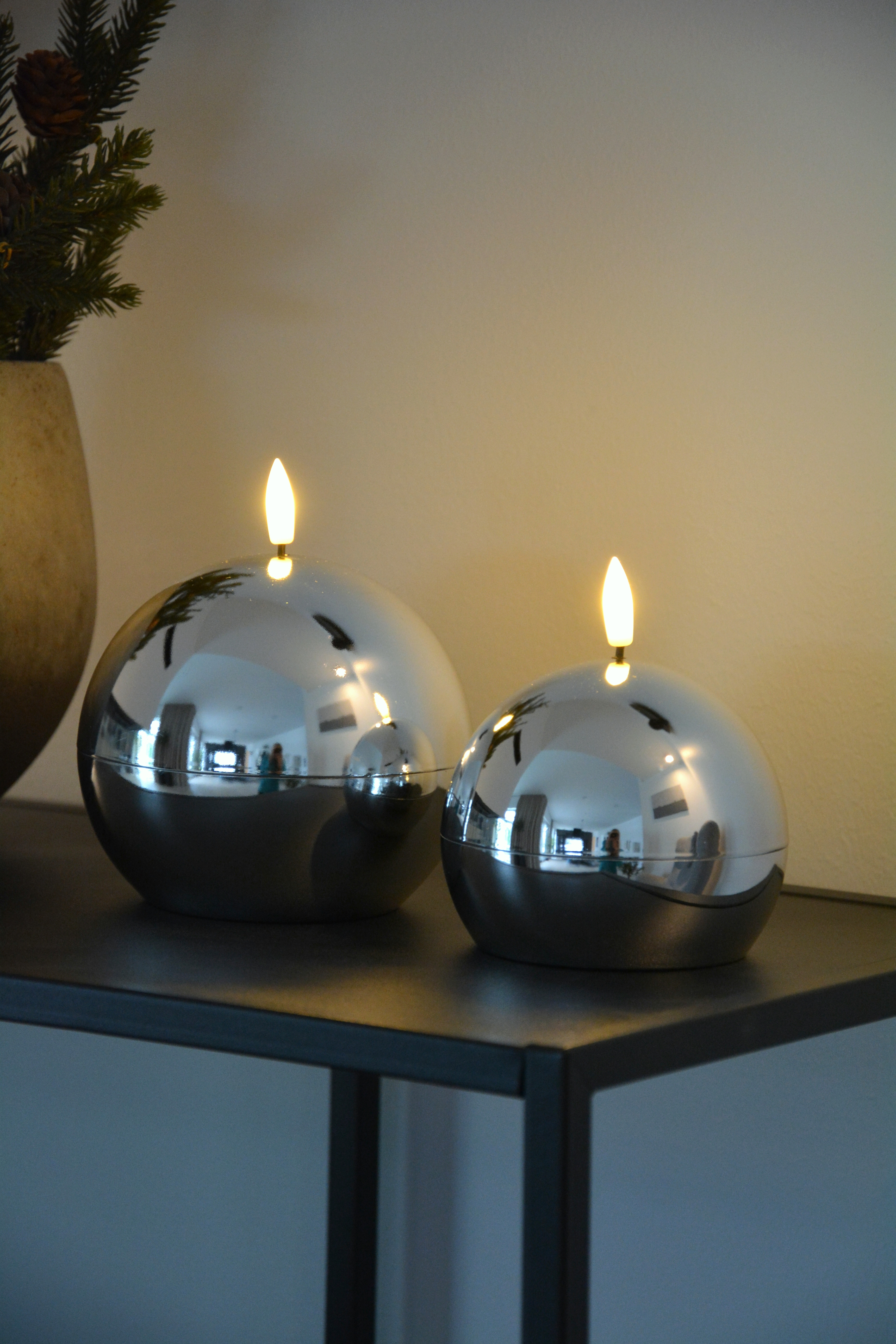 2 st klotljus silver. LED-ljus  11-14 cm. Batteriljus timer