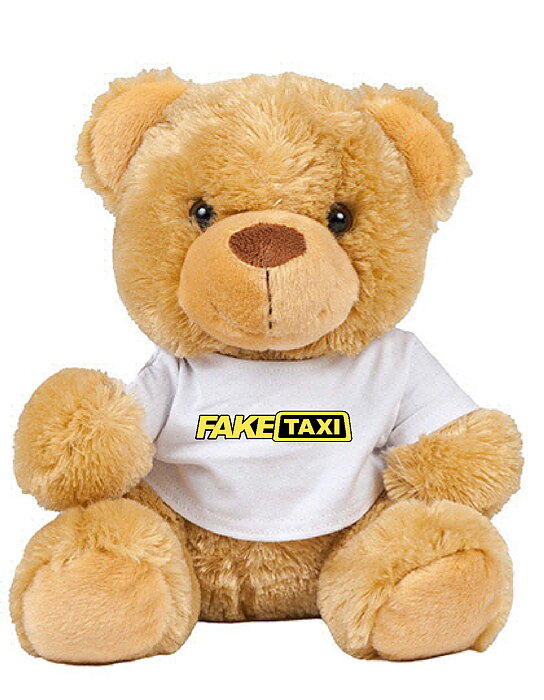 Nalle med vit T-Shirt - Fake Taxi