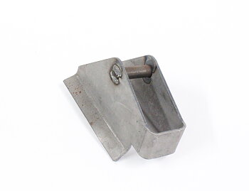 Jacking point, 140/164/240 -1977 Rear left