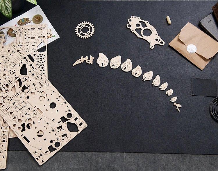 Ugears Stegosaurus - 7