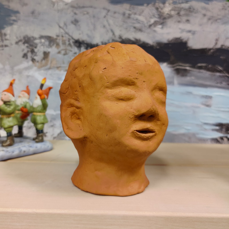 Staty huvud  i terracotta
