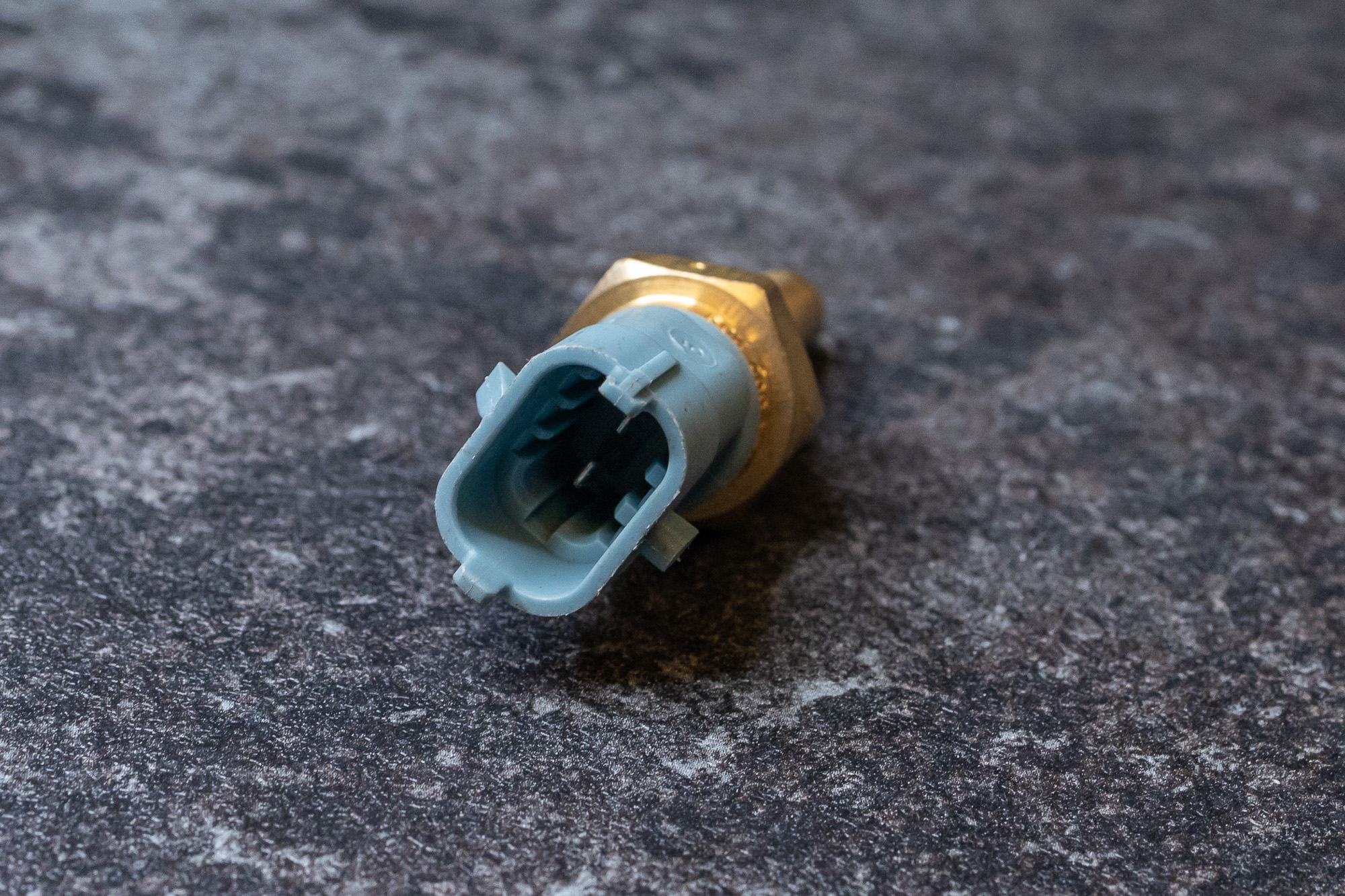 Fluid temperature sensor Volvo Denso - 3