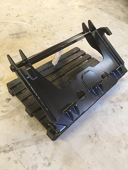 Adapter Från Merlo på lastare.