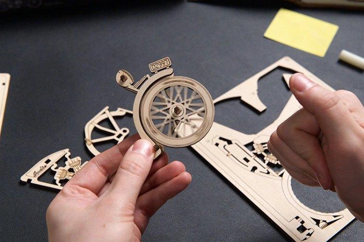 Ugears Indie Moto 2.5D Puzzle* - 15