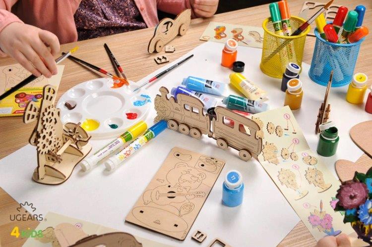 Ugears Lok med Vagn - 4Kids - 3