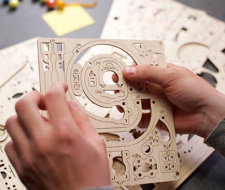 Ugears Marble Run Tiered Hoist (Marble - 3) - 14
