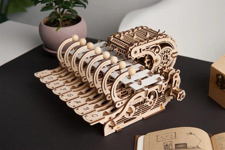 Ugears Mechanical Celesta - 18