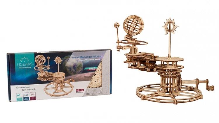 Ugears Mechanical Tellurion - 2