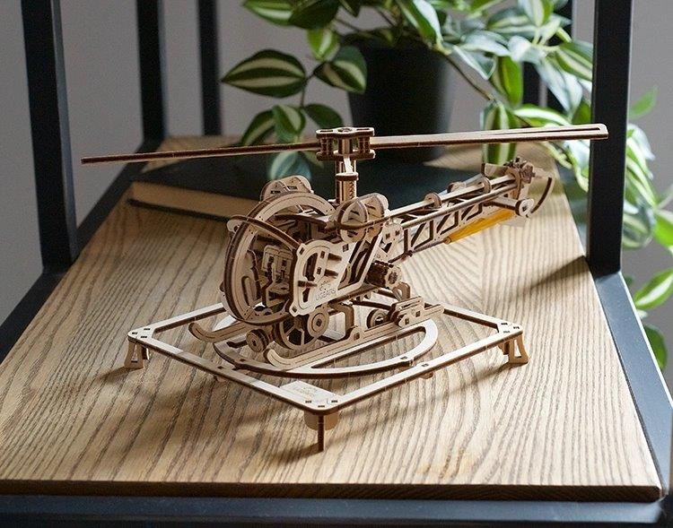 Ugears Mini Helicopter - 7