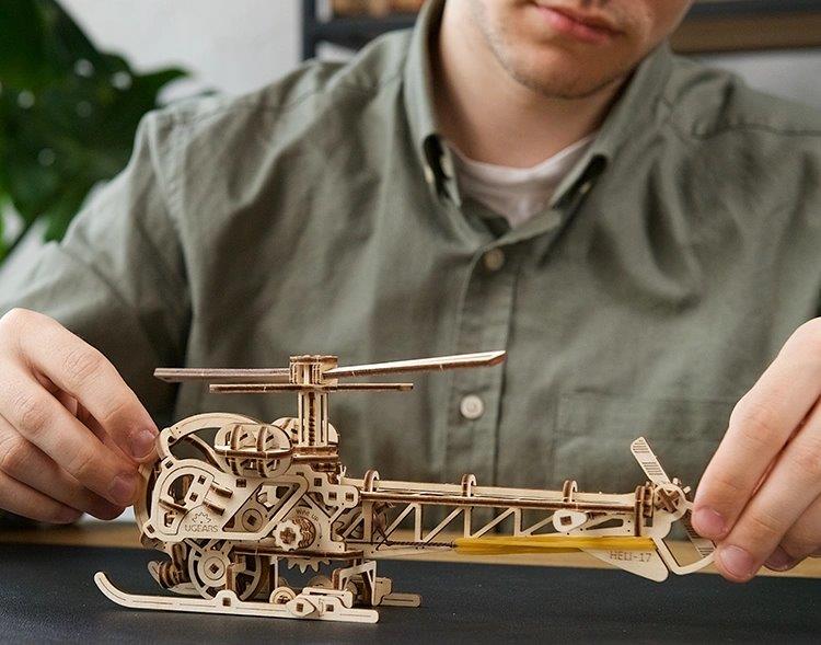 Ugears Mini Helicopter - 9