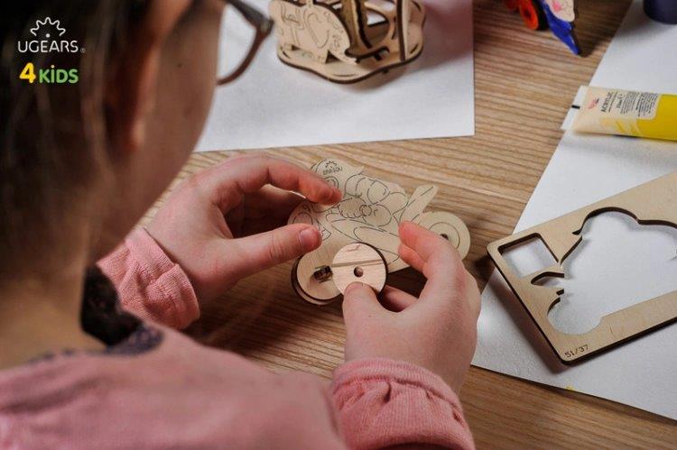 Ugears Motorcyklist - 4Kids - 3