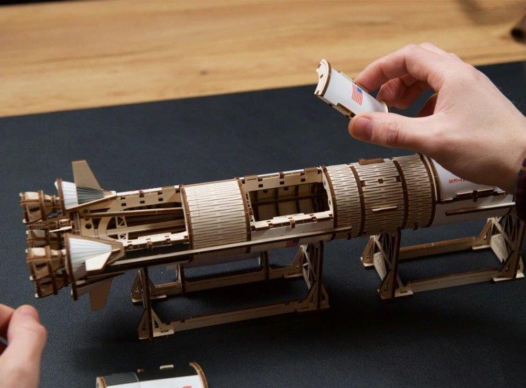 Ugears NASA Saturn V - 7