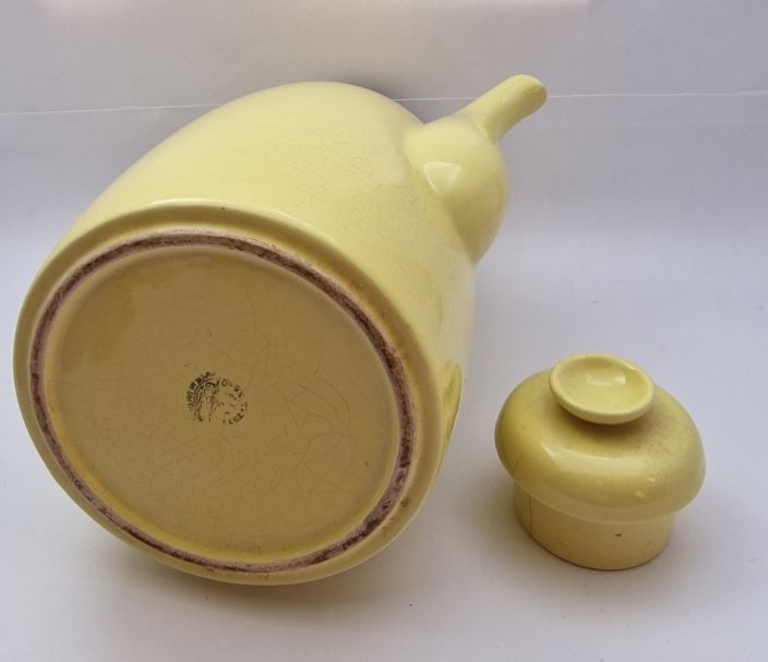 Yellow coffee pot model MA - 3