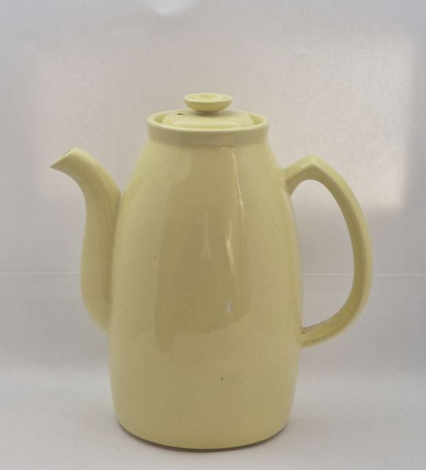 Yellow coffee pot model MA