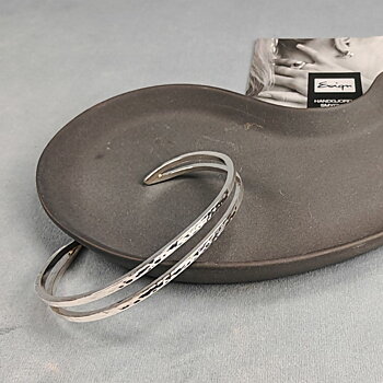Exign Nacka armring