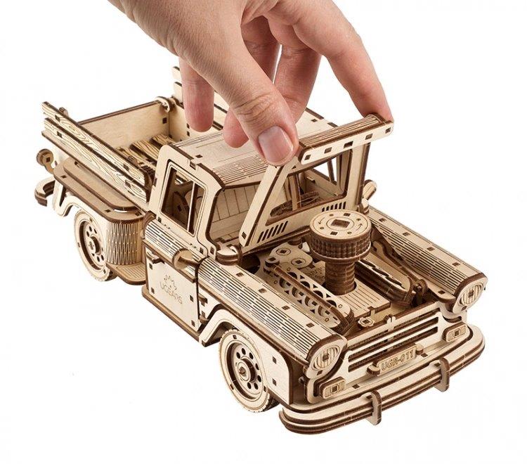 Ugears Pickup Lumberjack - 11