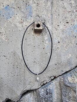 Silverbubbla med öppningsbar ring på läderarmband med förlängningskedja, 925 silver