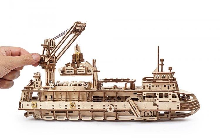 Ugears Research Vessel - 15