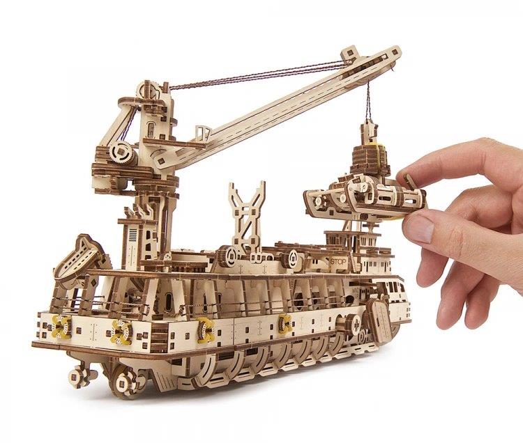 Ugears Research Vessel - 13
