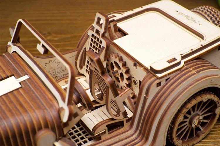 Ugears Roadster VM-01 - 14