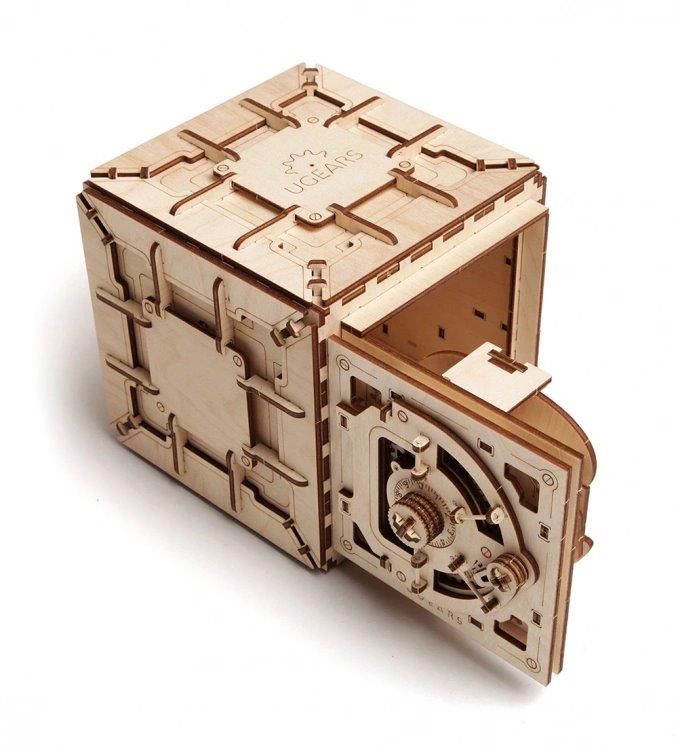 Ugears Safe - 4