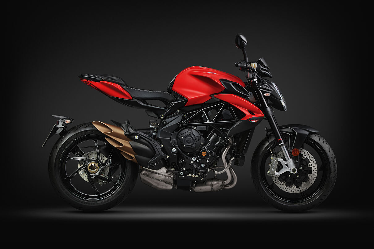 Nov 2025: Nya MV Agusta Brutale 800 - Brutal! - 2