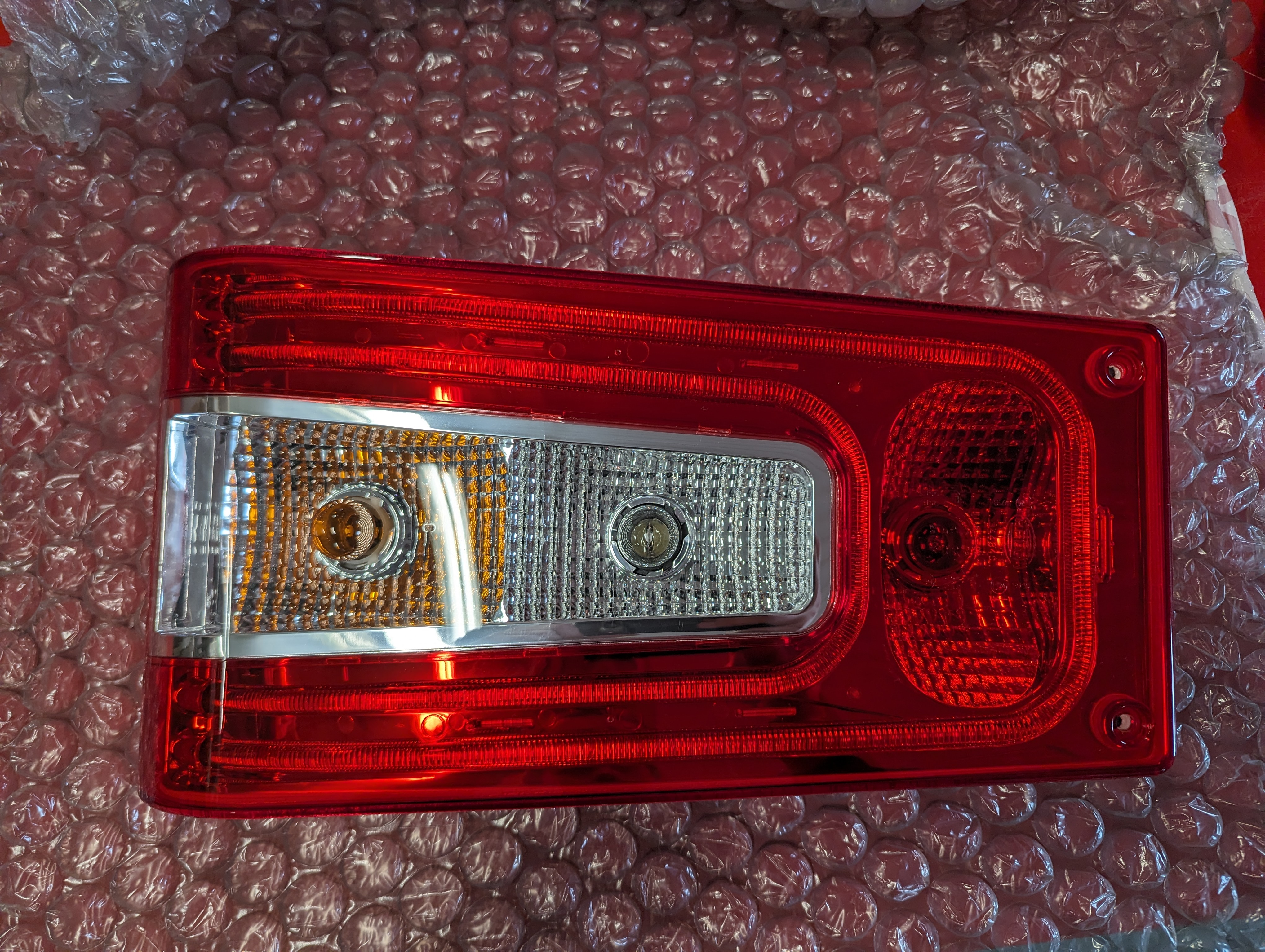 Rear light right/west 13- Adria - With LED loop
