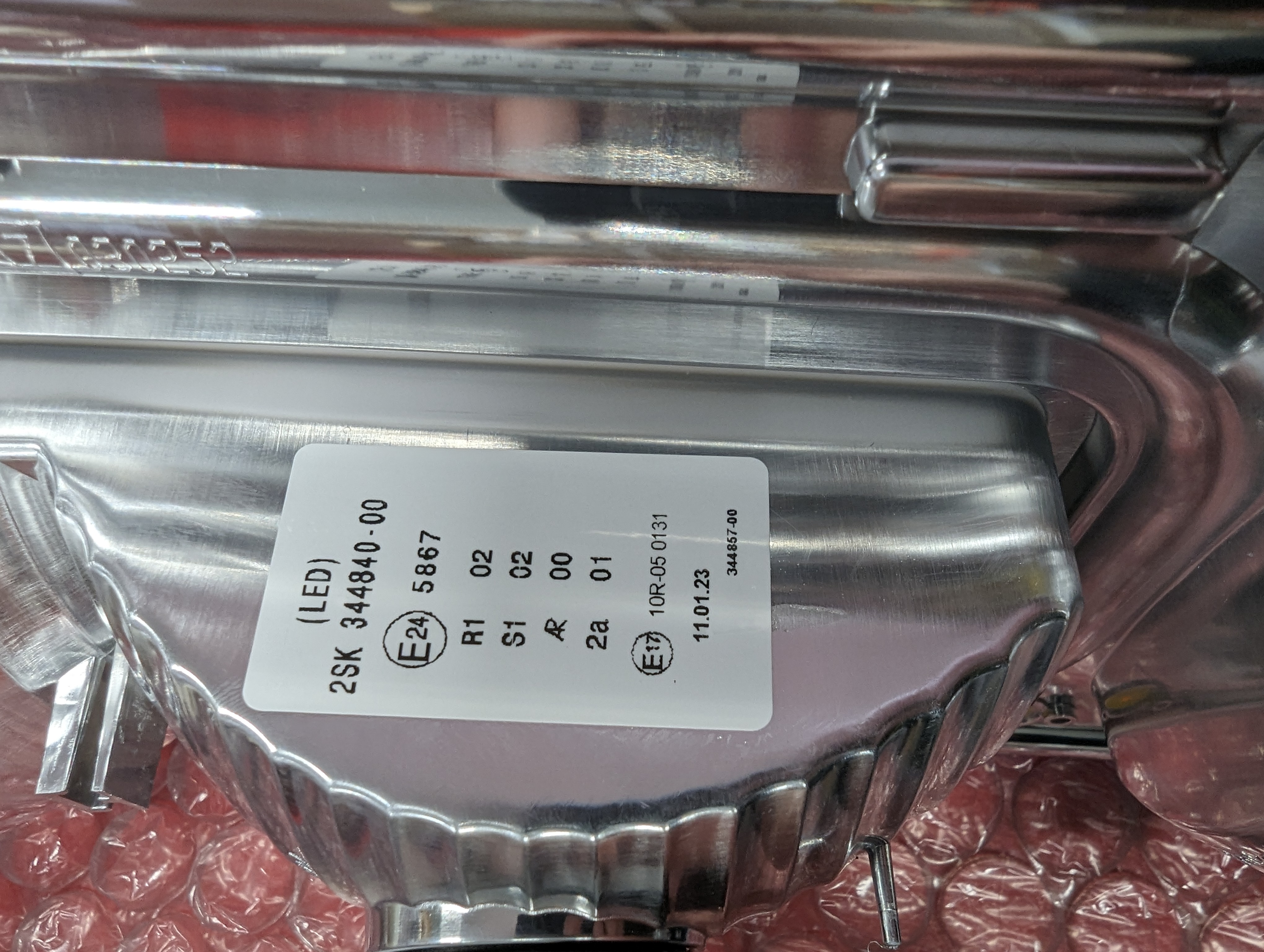Rear light right/west 13- Adria - With LED loop - 3